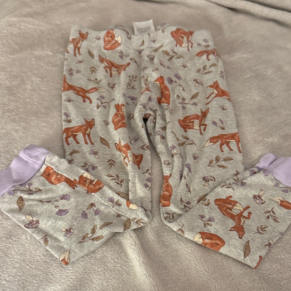 Fox Print Kids Pajama Set - Picture 4 of 5